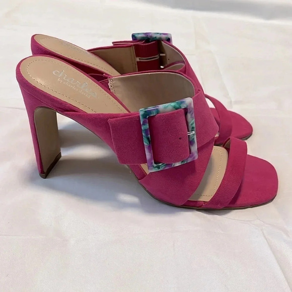 NWOT Fuchsia Faux Suede Heel Sandal, Size 8 - Picture 5 of 9